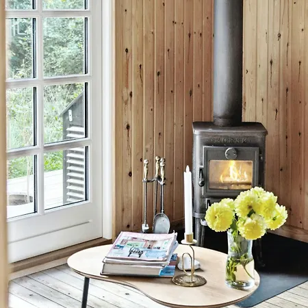 70s Nostalgia Garden On Sjaellands Odde Hébergement de vacances *